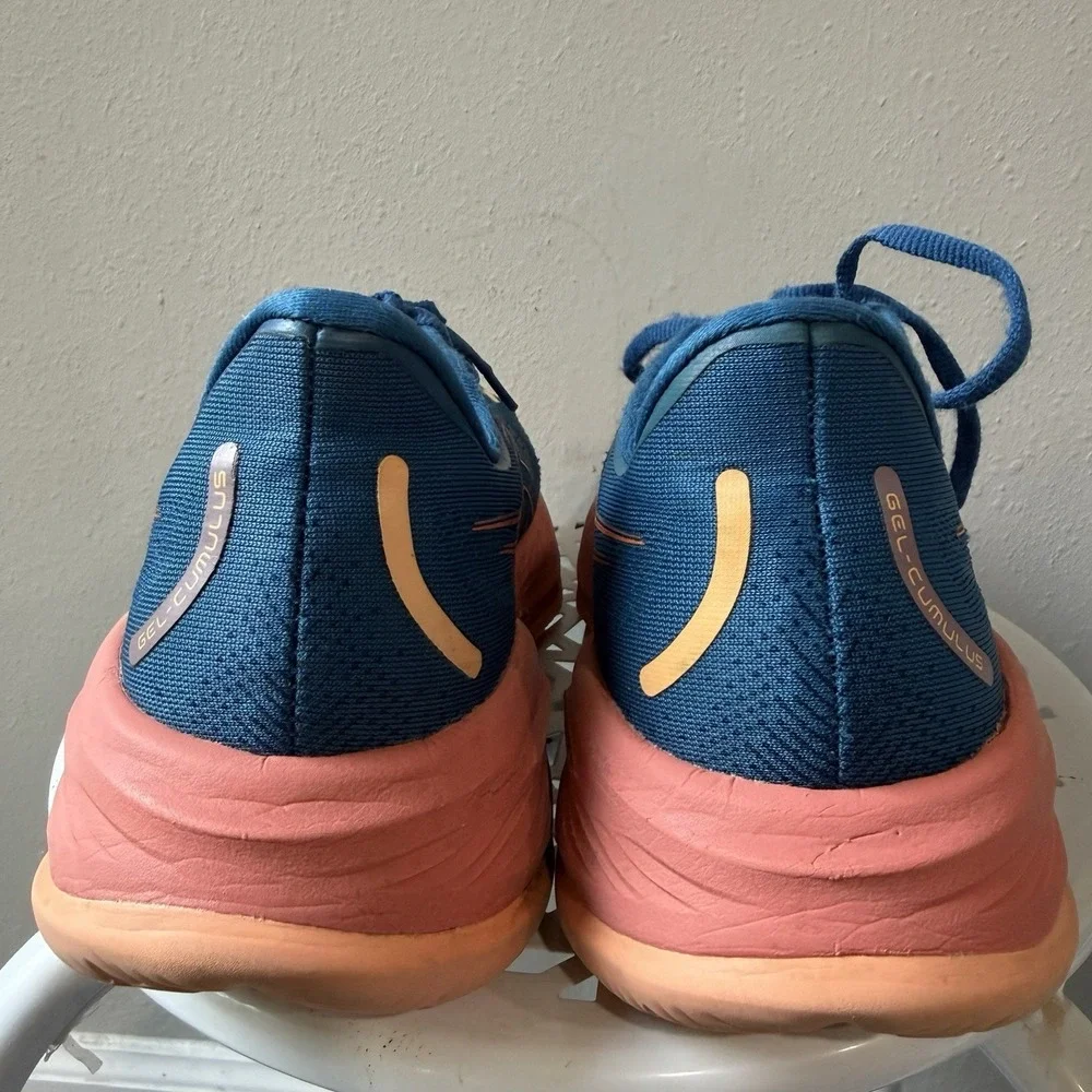Women's ASICS Gel-Cumulus 26 Running Shoes Size 10 Rich Navy/Faded Orange